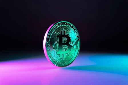 Bitcoin ve kripto piyasaları belirsizliği fiyatlıyor